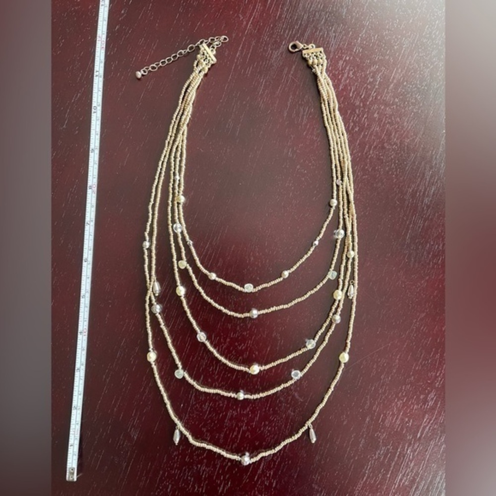 Gold tone beaded necklace